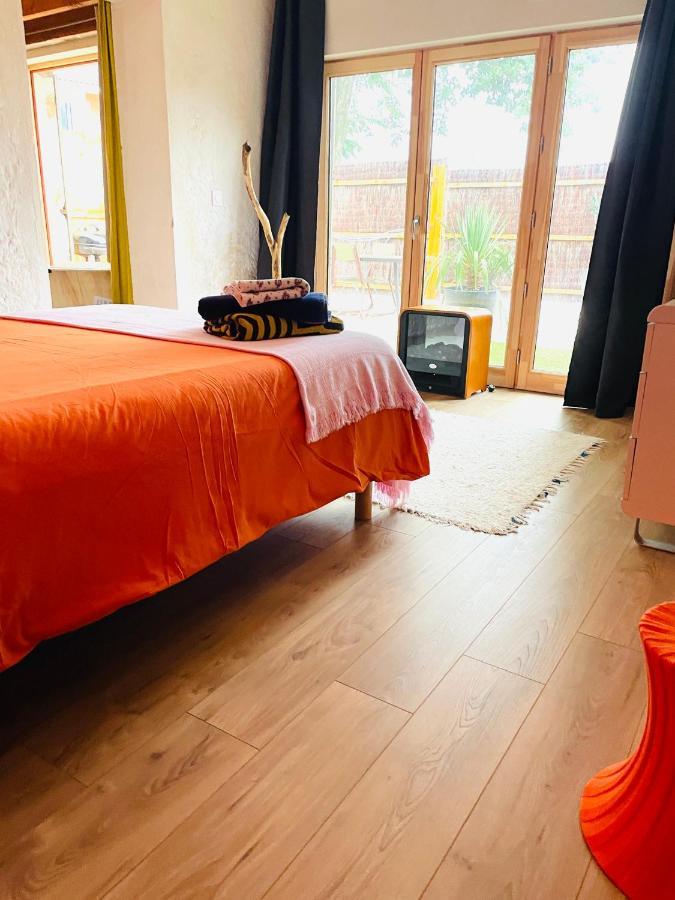 L'Annexe St Armand - A 2 Pas De La L'Eyre - Villa Salles  Luaran gambar